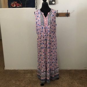 Floral Maxi V-Neck Dress